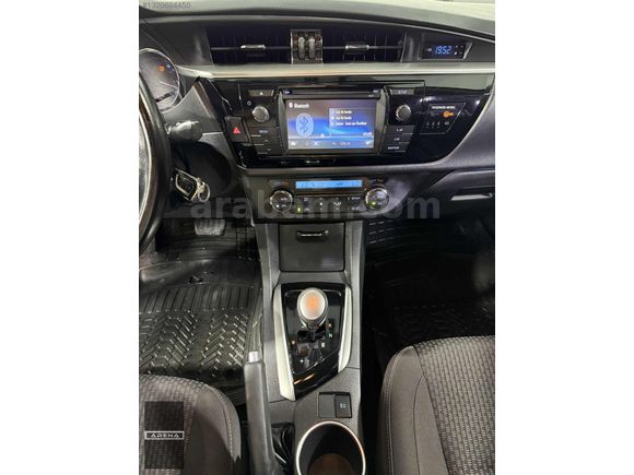 ARENA'DAN 2015 COROLLA ADVANCE OTOMATİK DEĞİŞENSİZ EMSALSİZ