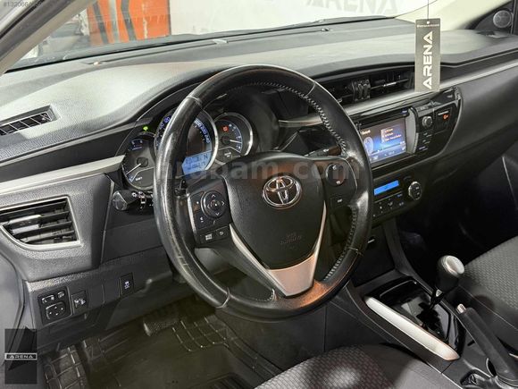 ARENA'DAN 2015 COROLLA ADVANCE OTOMATİK DEĞİŞENSİZ EMSALSİZ