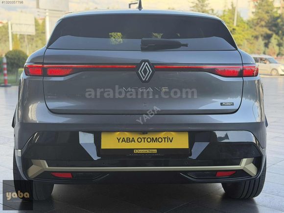 YABA OTOMOTİV'DEN 2023 MEGANE İCONİC HATASIZ BOYASIZ TRAMERSİZ
