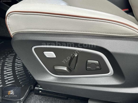 BOYASIZ 55 BİN KM'DE MEGANE E-TECH ICONIC 220 HP