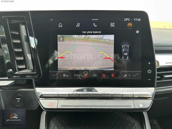 BOYASIZ 55 BİN KM'DE MEGANE E-TECH ICONIC 220 HP