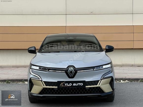 BOYASIZ 55 BİN KM'DE MEGANE E-TECH ICONIC 220 HP