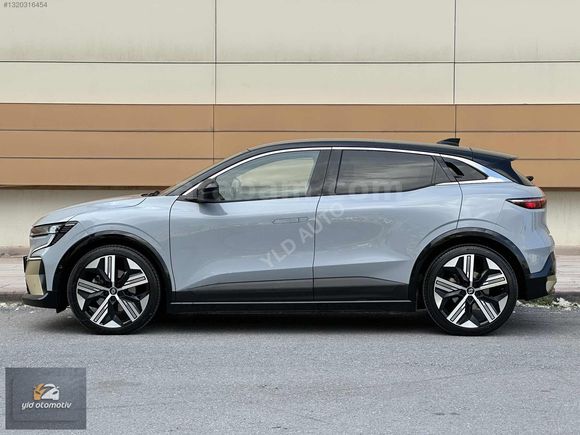 BOYASIZ 55 BİN KM'DE MEGANE E-TECH ICONIC 220 HP