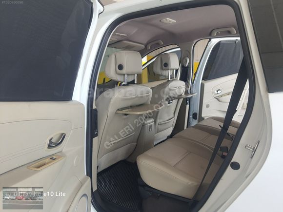2012 RENAULT SCENİC 1,5 DCİ PRİVİLEGE 220.KM OTOMATİK BOYASIZ