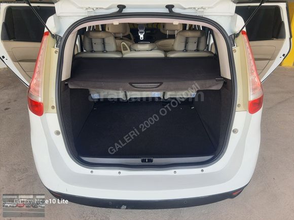 2012 RENAULT SCENİC 1,5 DCİ PRİVİLEGE 220.KM OTOMATİK BOYASIZ