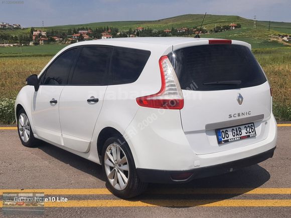 2012 RENAULT SCENİC 1,5 DCİ PRİVİLEGE 220.KM OTOMATİK BOYASIZ