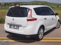 2012 RENAULT SCENİC 1,5 DCİ PRİVİLEGE 220.KM OTOMATİK BOYASIZ