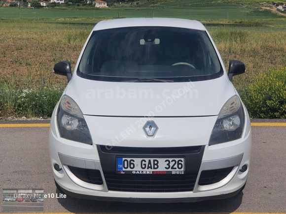 2012 RENAULT SCENİC 1,5 DCİ PRİVİLEGE 220.KM OTOMATİK BOYASIZ