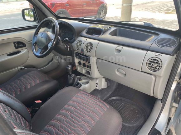 Bayar otomotiv Renault Kangoo Multix 1.5 masrafsız 