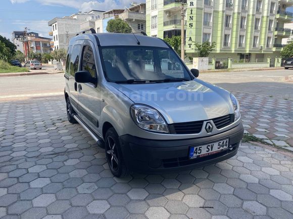 Bayar otomotiv Renault Kangoo Multix 1.5 masrafsız 