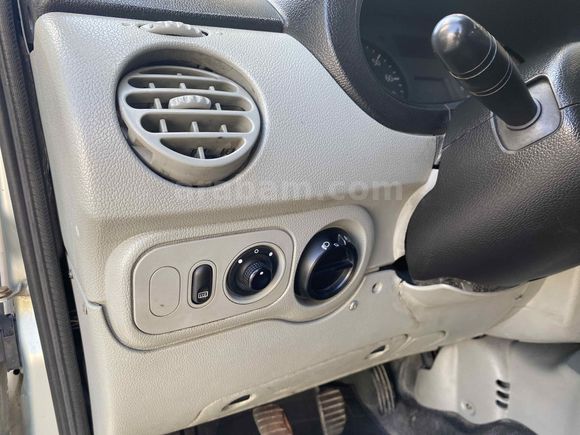 Bayar otomotiv Renault Kangoo Multix 1.5 masrafsız 