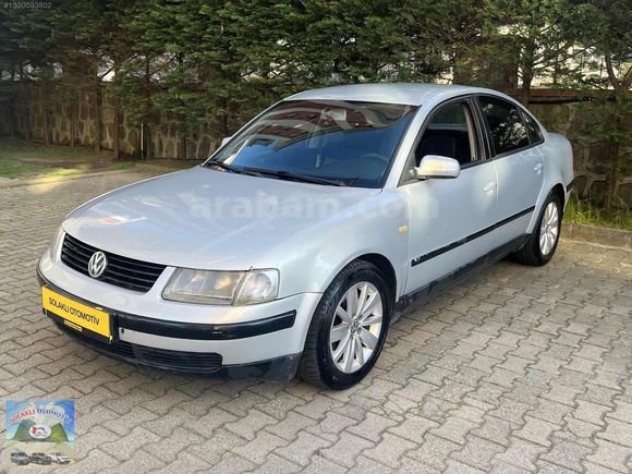 VOLKSWAGEN PASSAT 1.8 BASİC