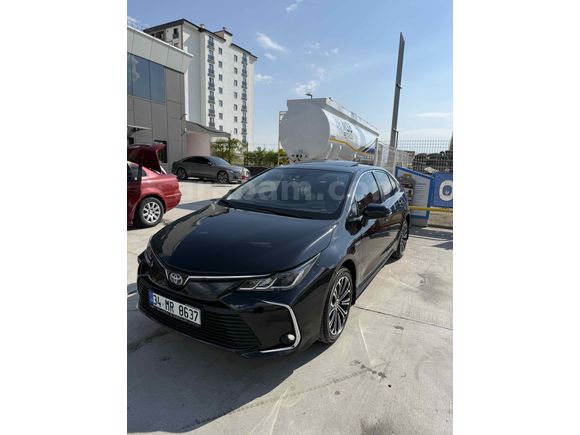 Sahibinden Toyota Corolla 1.8 Hybrid Flame X-Pack 2020 Model 