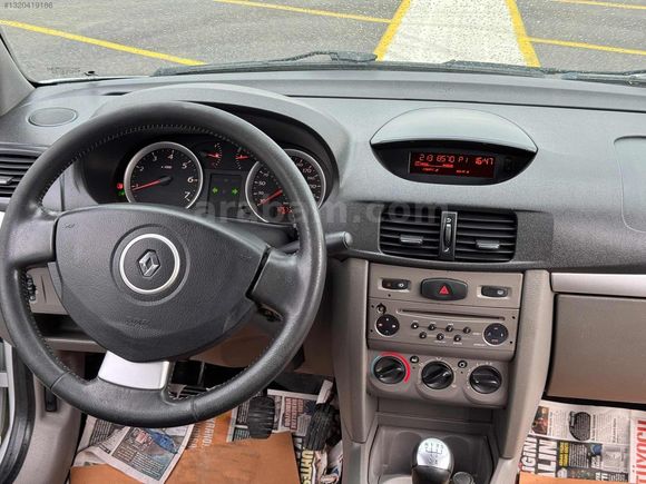 TEMİZ SYMBOL 1.4 127.KM DE