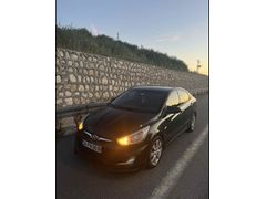 Sahibinden Hyundai Accent Blue 1.6 CRDI Mode Plus 2014 Model 