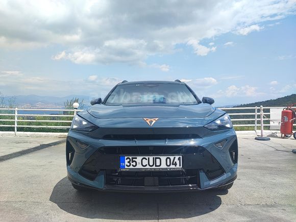 Sahibinden Cupra Formentor 1.5 e-TSI Mhev Impulse 2025 Model