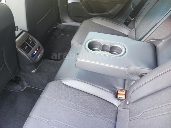 Sahibinden Cupra Formentor 1.5 e-TSI Mhev Impulse 2025 Model