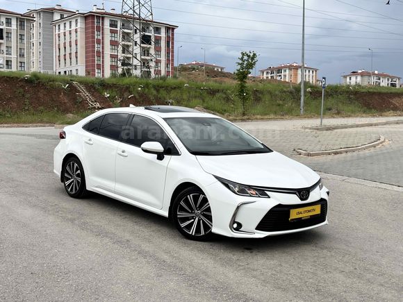 NOKTA HATASIZ BOYASIZ TOYOTA COROLLA 1.5 FLAME X PACK OTOMATİK VİTES