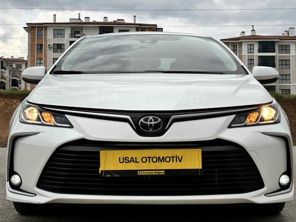 NOKTA HATASIZ BOYASIZ TOYOTA COROLLA 1.5 FLAME X PACK OTOMATİK VİTES
