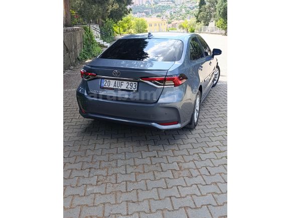 Sahibinden Toyota Corolla 1.5 Dream X-Pack 2023 Model Denizli