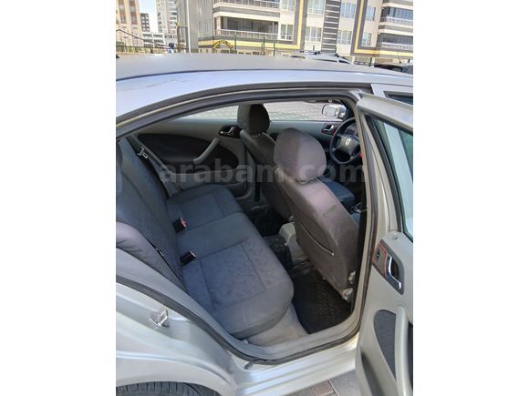 Sahibinden Skoda Octavia 1.6 GLX 2000 Model