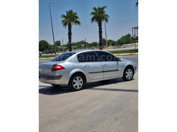 Sahibinden Renault Megane 1.5 dCi Dynamique 2005 Model 