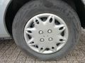 Sahibinden Renault Clio 1.4 RN 2000 Model  95.000 km Gri (Gümüş)