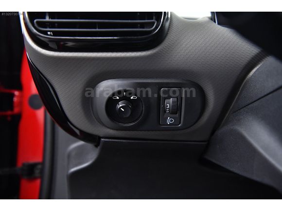 KUZEN AUTO/ HATASIZ 2018 ÇIKIŞ CİTROEN C4 CACTUS DİZEL CAM TAVAN