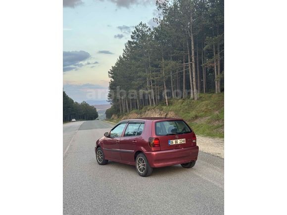 Volkswagen Polo 1.6 1997 Model 