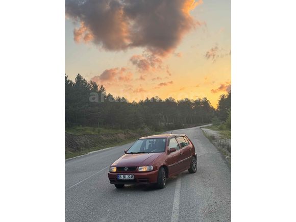 Volkswagen Polo 1.6 1997 Model 