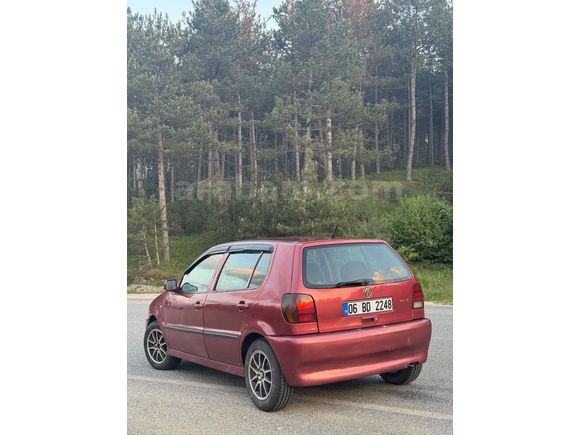 Volkswagen Polo 1.6 1997 Model 