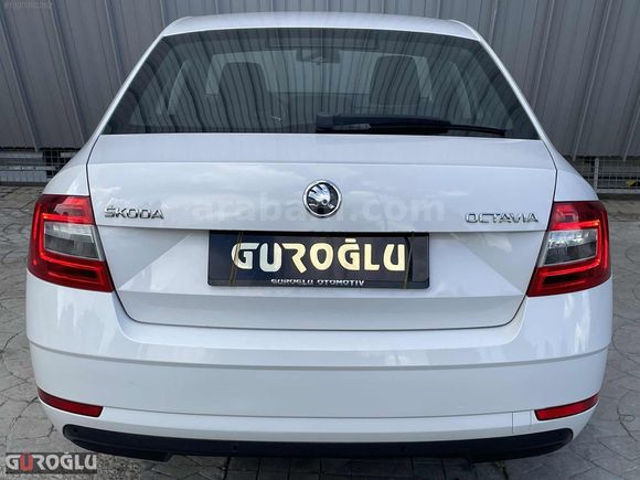 GÜROĞLUNDAN 2017 MODEL 185 BİN KM DE HATASIZ OTOMATİK 1.6 TDI