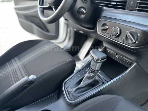 HATASIZ SERVİS BAKIMLI 2023 50 BİNDE OTOMATİK DOUBLE EKRAN