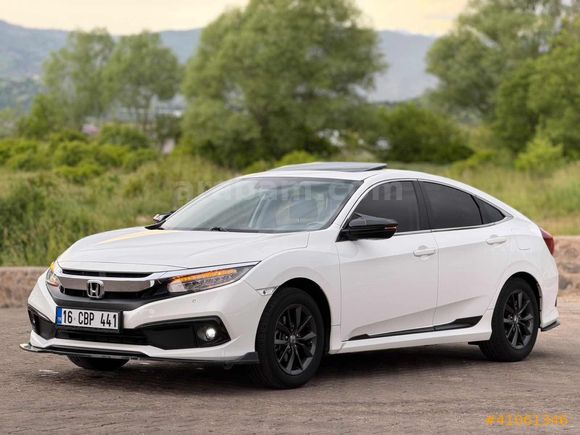 2021 MODEL 62.000 KM HATASIZ ECO ELEGANCE TERTEMİZ CİVİC