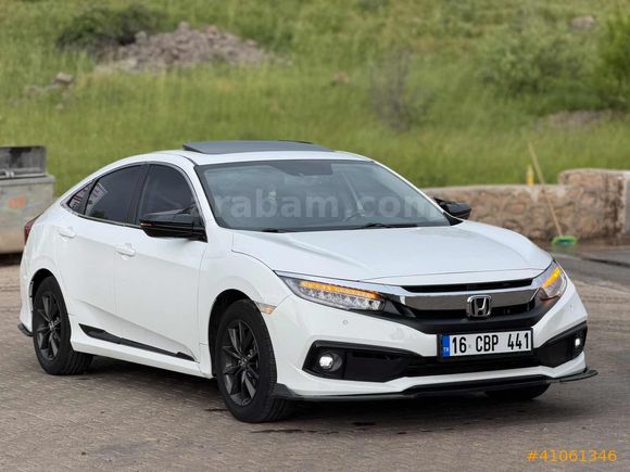 2021 MODEL 62.000 KM HATASIZ ECO ELEGANCE TERTEMİZ CİVİC