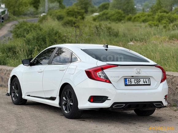 2021 MODEL 62.000 KM HATASIZ ECO ELEGANCE TERTEMİZ CİVİC
