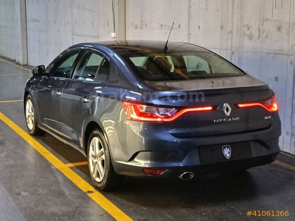 AC AUTOMOTİVE 2017 RENAULT MEGANE OTM