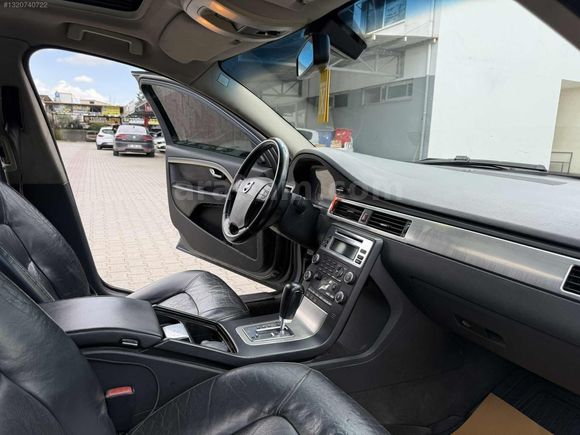 ÇELİK'DEN 2008 VOLVO S80 2.4 D5 OTOMATK-SANROF-DERİ-İSVEÇ TANKI