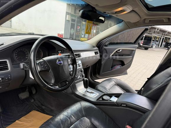 ÇELİK'DEN 2008 VOLVO S80 2.4 D5 OTOMATK-SANROF-DERİ-İSVEÇ TANKI