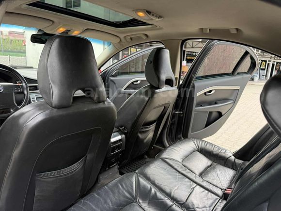 ÇELİK'DEN 2008 VOLVO S80 2.4 D5 OTOMATK-SANROF-DERİ-İSVEÇ TANKI