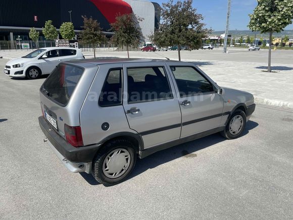  Orjinal Sahibinden Fiat Uno 1.4 ie SX 2000 Model 