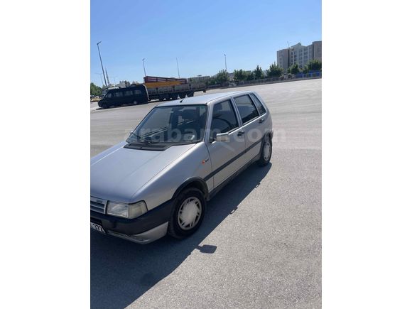  Orjinal Sahibinden Fiat Uno 1.4 ie SX 2000 Model 