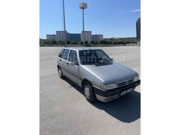  Orjinal Sahibinden Fiat Uno 1.4 ie SX 2000 Model 