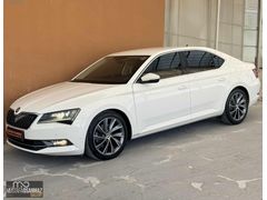 2016 BOYASIZ TRAMERSİZ SUPERB 1.6 TDİ 120 BG STYLE+HFZ KOLTUK