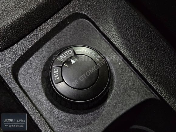 ASF Renault'tan 2024 Duster 1.5 Dizel 4x4 Journey %20 Kdv