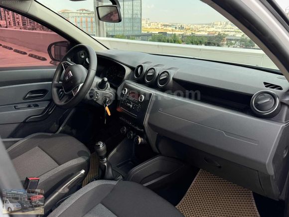 2022 Duster 1.5 BlueDCI 4x4 FULL servis bakımlı