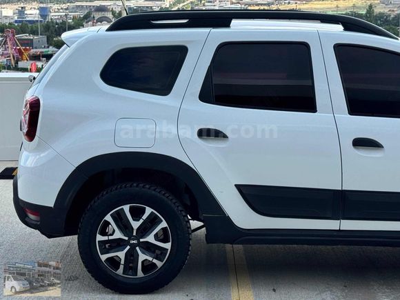 2022 Duster 1.5 BlueDCI 4x4 FULL servis bakımlı
