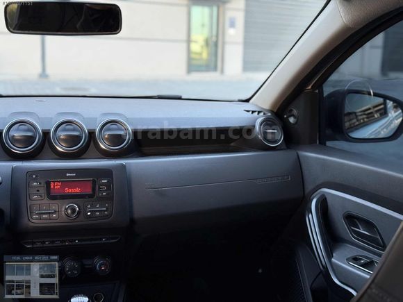 MÜKKEMEL TEMİZLİKTE DACİA DUSTER