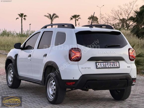 HATASIZ BOYASIZ TRAMERSİZ 57 BİN KM 2024 DUSTER 1.5 DİZEL 4X4