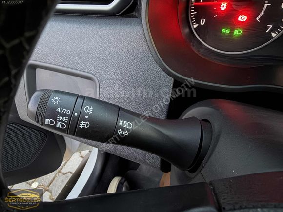 HATASIZ BOYASIZ TRAMERSİZ 57 BİN KM 2024 DUSTER 1.5 DİZEL 4X4